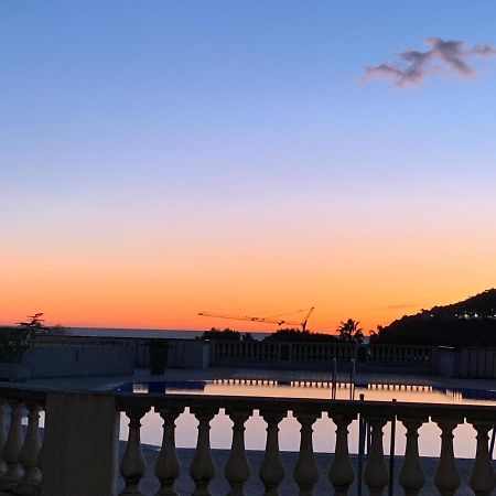Appartement Agreable En Bord De Mer Villefranche-sur-Mer Exterior photo